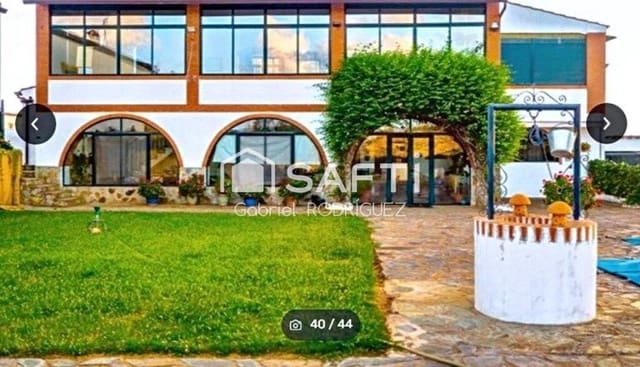 Mark till salu i Higuera de Vargas - 1 950 000 € (Ref: 9236466)