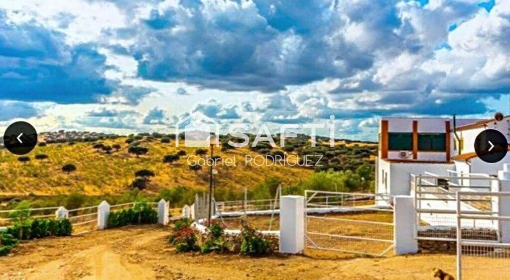 Mark till salu i Higuera de Vargas - 1 950 000 € (Ref: 9236466)