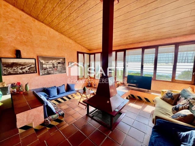 5 bedroom Villa for sale in Mataró with garage - € 820,000 (Ref: 9236467)