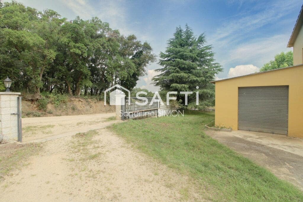 5 makuuhuone Huvila myytävänä paikassa Macanet de la Selva mukana 
autotalli - 465 000 € (Ref: 9236471)