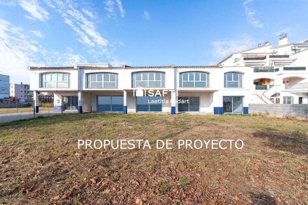 Tomt till salu i Empuriabrava - 1 275 000 € (Ref: 9236473)