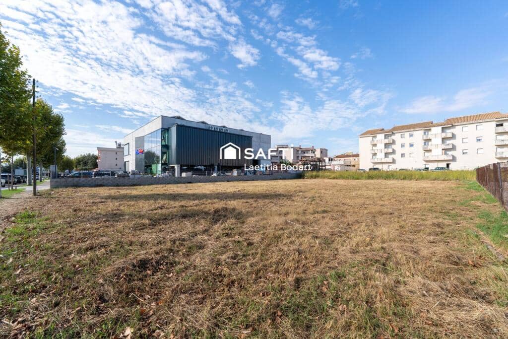 Tomt till salu i Empuriabrava - 1 275 000 € (Ref: 9236473)