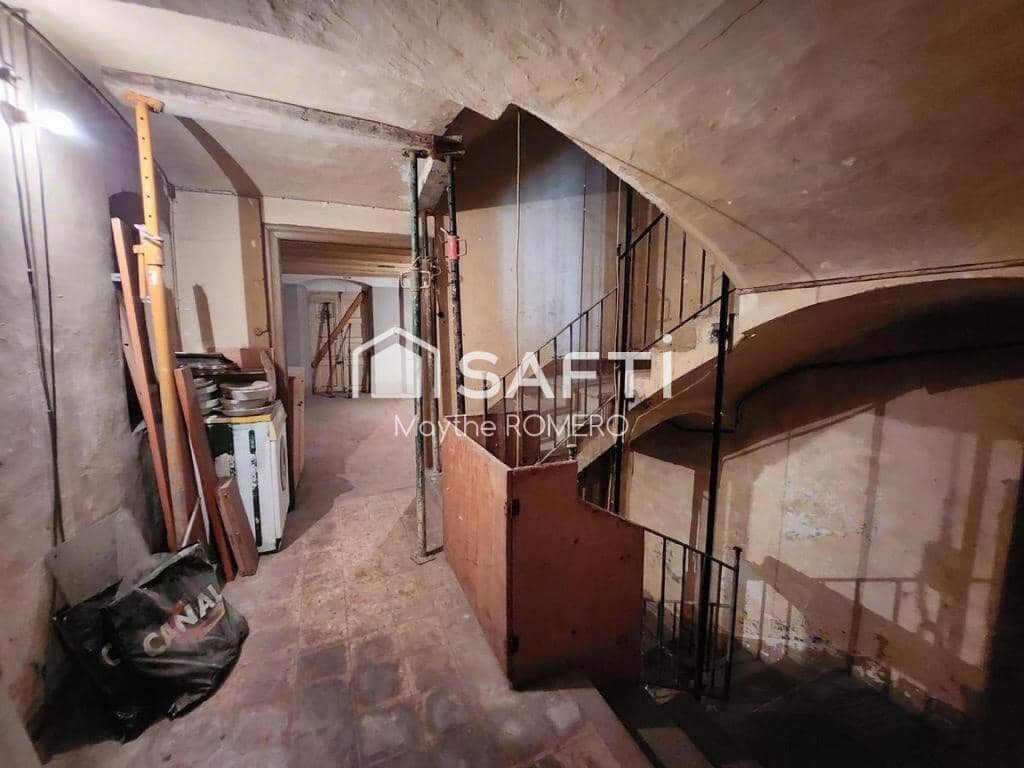 6 soveværelse Villa til salg i Vilanova i la Geltru med garage - € 350.000 (Ref: 9239987)