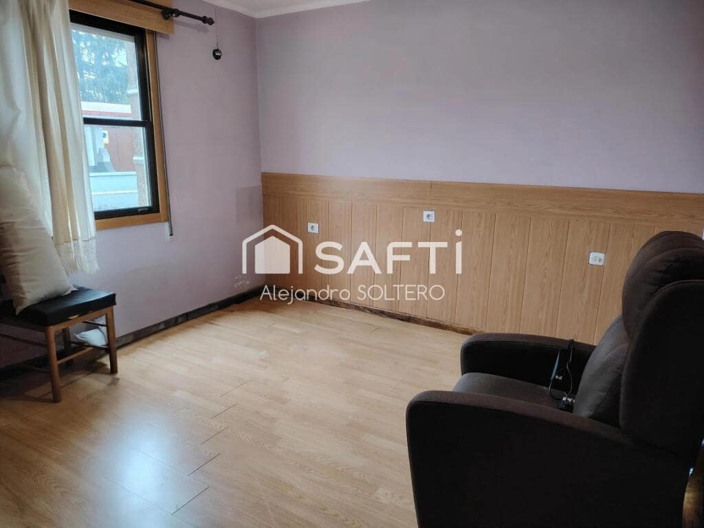 7 makuuhuone Huvila myytävänä paikassa Vigo mukana 
autotalli - 310 000 € (Ref: 9242951)