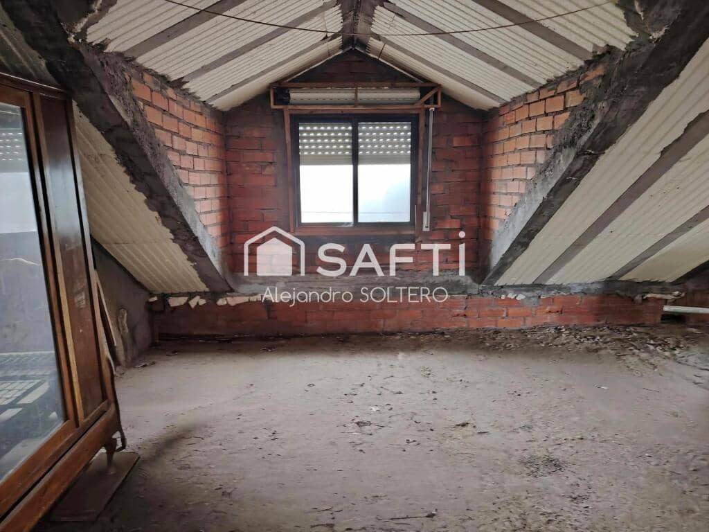 7 makuuhuone Huvila myytävänä paikassa Vigo mukana 
autotalli - 310 000 € (Ref: 9242951)