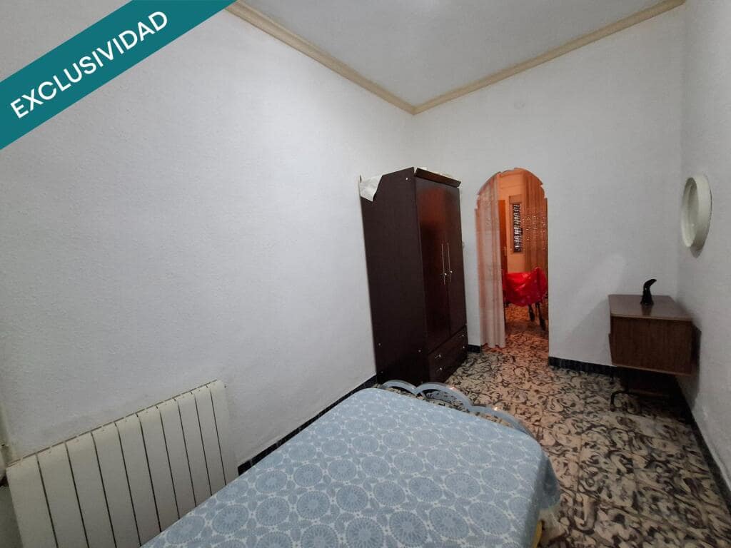 5 sovrum Radhus till salu i La Pobla del Duc med garage - 110 000 € (Ref: 9247033)