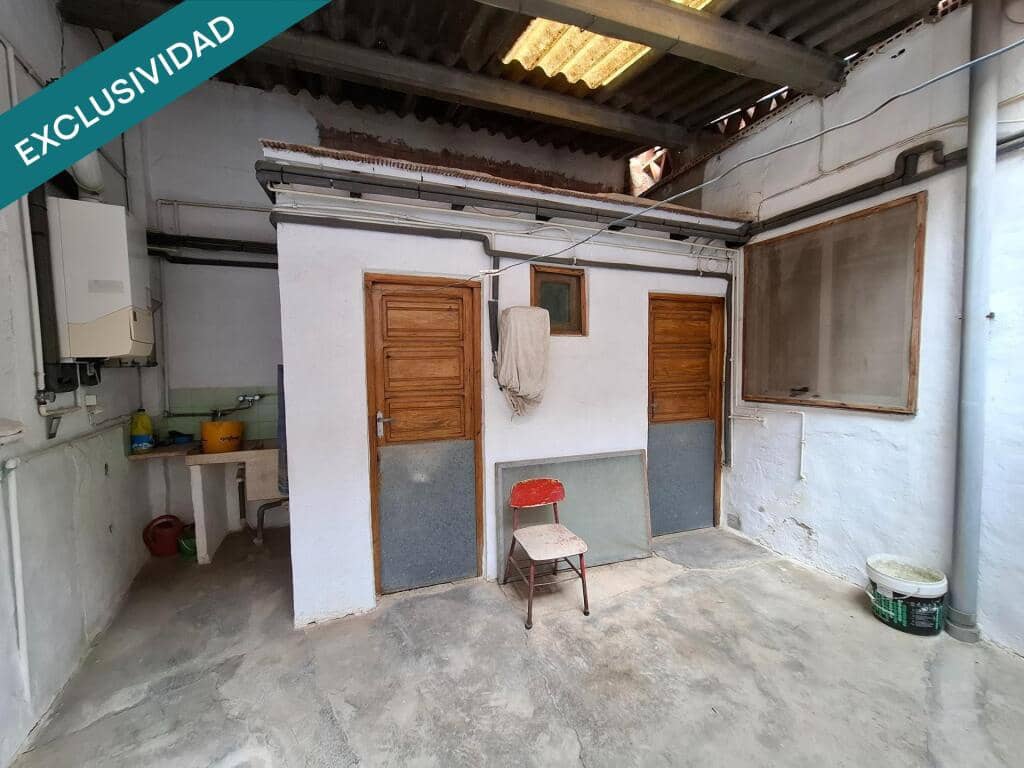 5 sovrum Radhus till salu i La Pobla del Duc med garage - 110 000 € (Ref: 9247033)