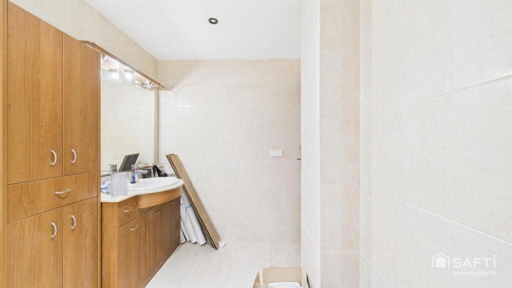 Erhverv til leje i Santa Ponsa - € 1.200 (Ref: 9247037)