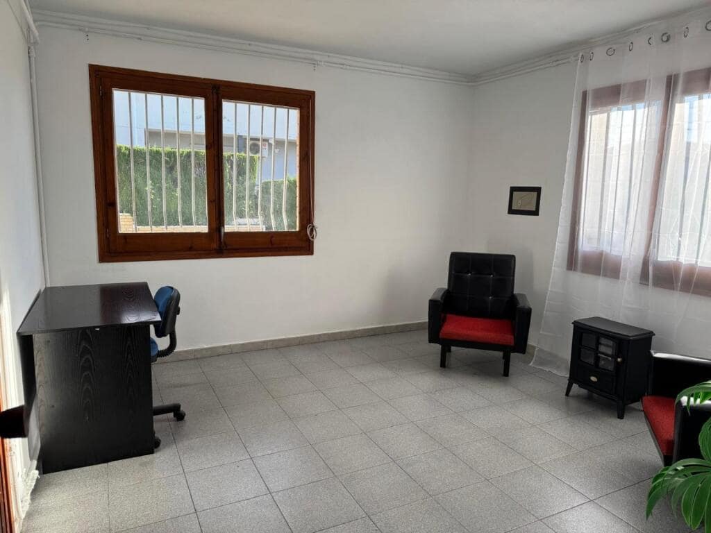 4 soveværelse Villa til salg i Piera med garage - € 470.000 (Ref: 9247038)