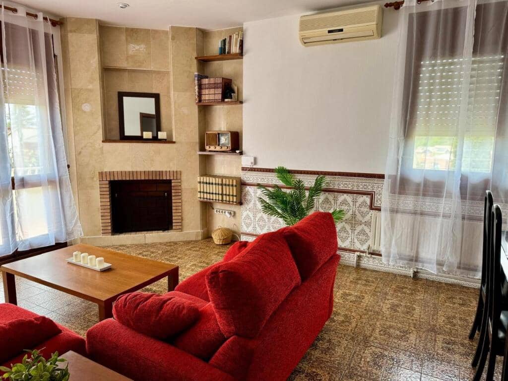 4 soveværelse Villa til salg i Piera med garage - € 470.000 (Ref: 9247038)