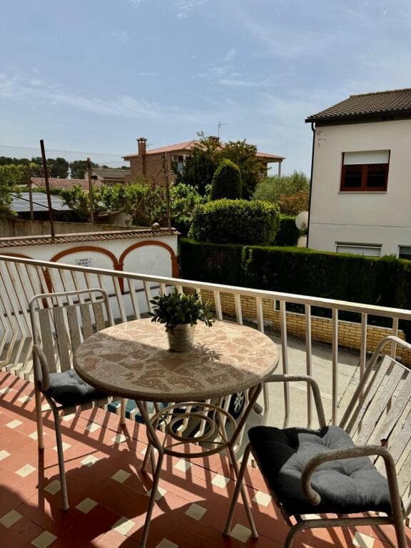 4 soveværelse Villa til salg i Piera med garage - € 470.000 (Ref: 9247038)