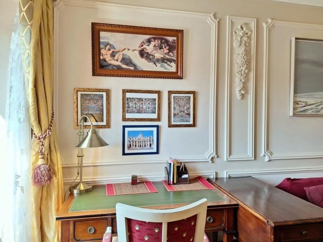 3 bedroom Flat for sale in Salamanca city with garage - € 1,042,000 (Ref: 9247041)