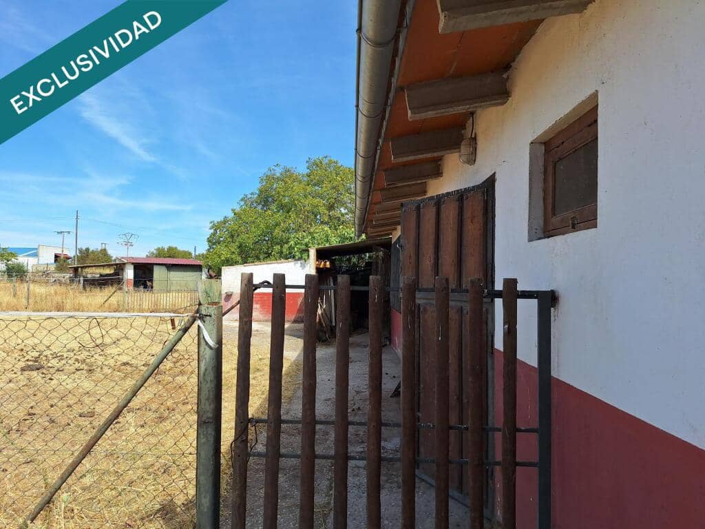 3 soveværelse Finca/Landehus til salg i Penaranda de Bracamonte med garage - € 402.300 (Ref: 9247042)