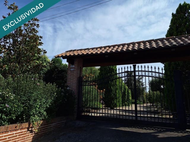 3 bedroom Finca/Country House for sale in Peñaranda de Bracamonte with garage - € 402,300 (Ref: 9247042)