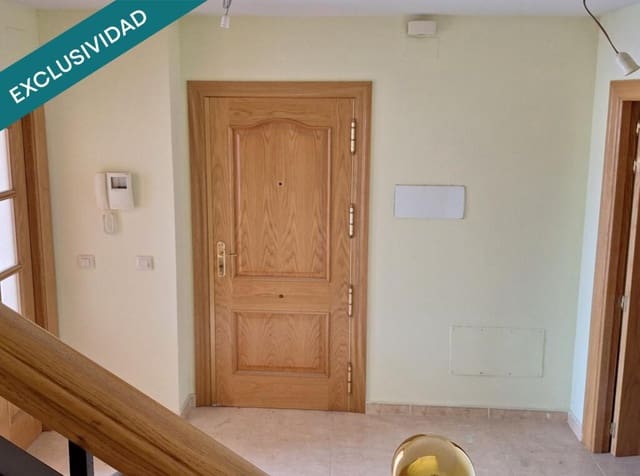 4 bedroom Flat for sale in Peñaranda de Bracamonte - € 153,495 (Ref: 9247043)