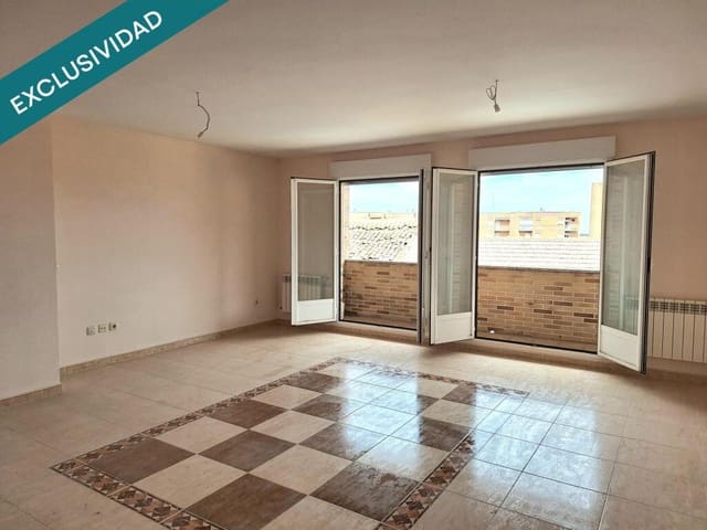 4 bedroom Flat for sale in Peñaranda de Bracamonte - € 153,495 (Ref: 9247043)