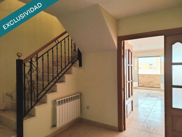 4 bedroom Flat for sale in Peñaranda de Bracamonte - € 153,495 (Ref: 9247043)