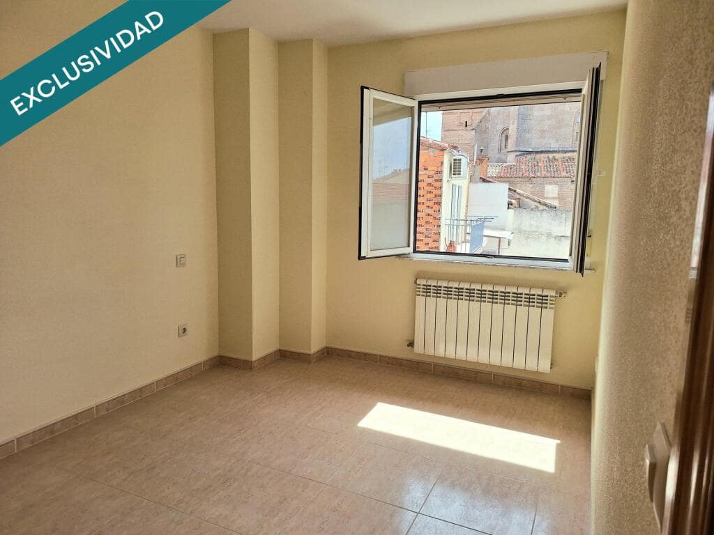 4 sovrum Lägenhet till salu i Penaranda de Bracamonte - 153 495 € (Ref: 9247043)