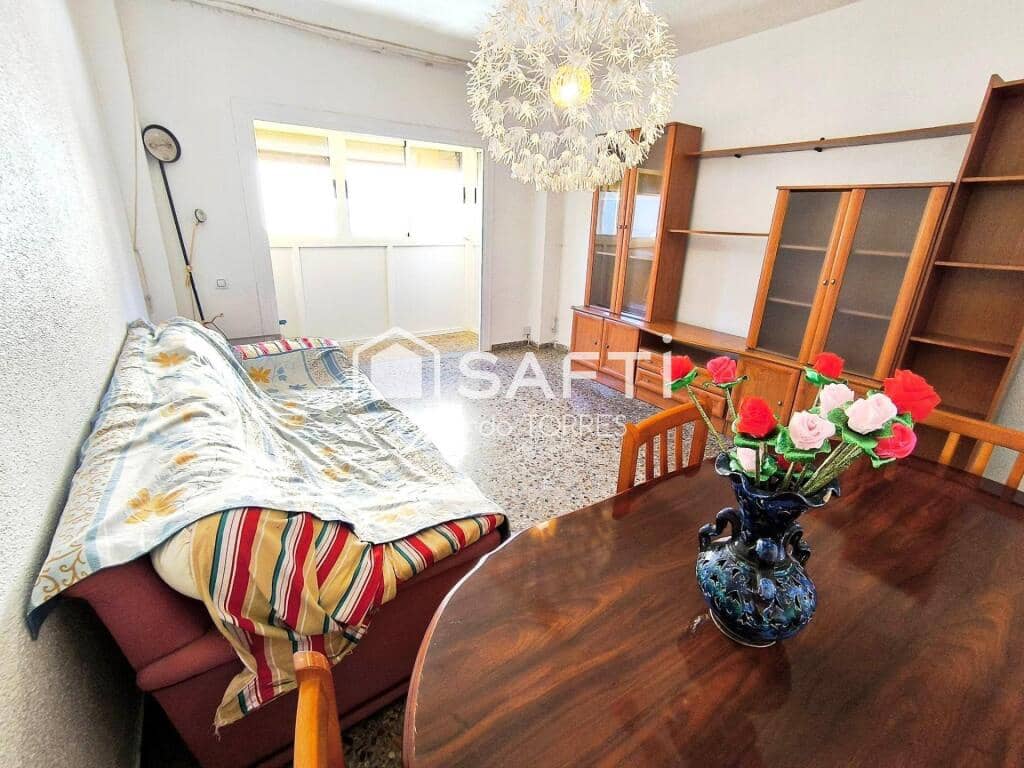 4 slaapkamer Appartement te koop in Elda - € 115.000 (Ref: 9252006)