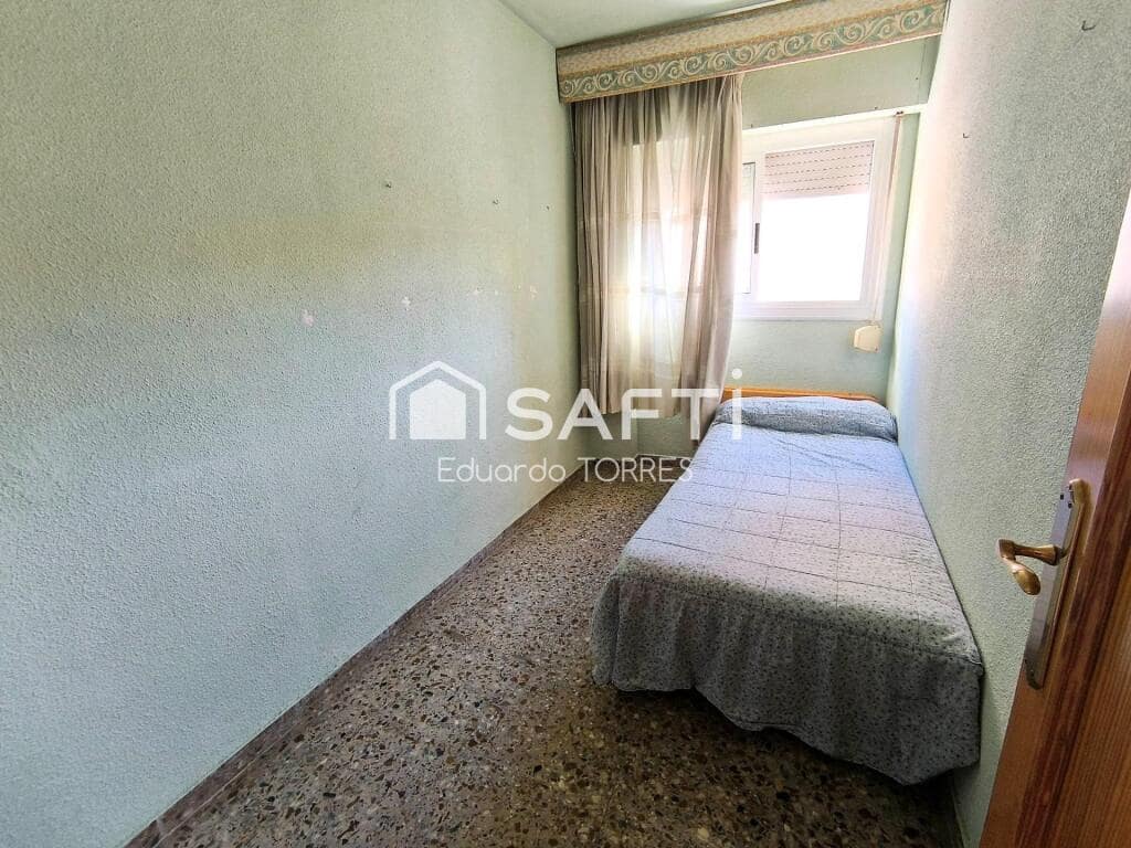 4 slaapkamer Appartement te koop in Elda - € 115.000 (Ref: 9252006)