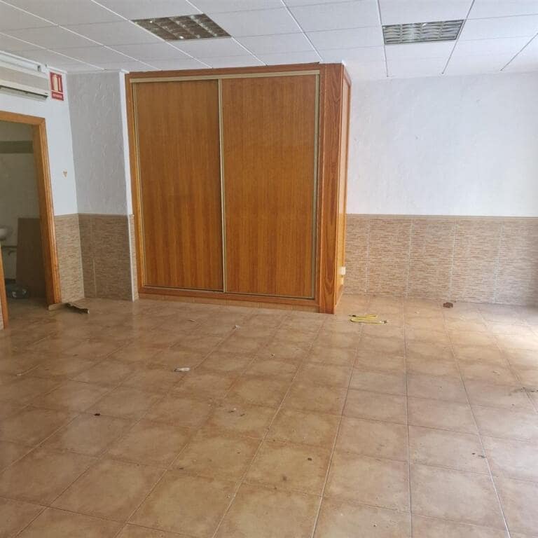 Local Comercial en Orihuela en venta - 37.000 € (Ref: 9252007)