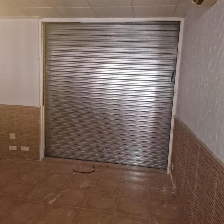 Local Comercial en Orihuela en venta - 37.000 € (Ref: 9252007)