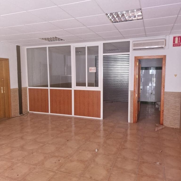 Local Comercial en Orihuela en venta - 37.000 € (Ref: 9252007)