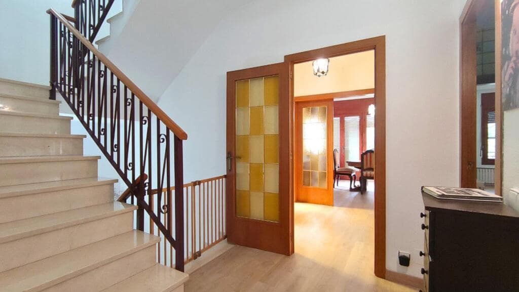 5 soveværelse Villa til salg i Llica d'Amunt med swimmingpool garage - € 650.000 (Ref: 9252009)