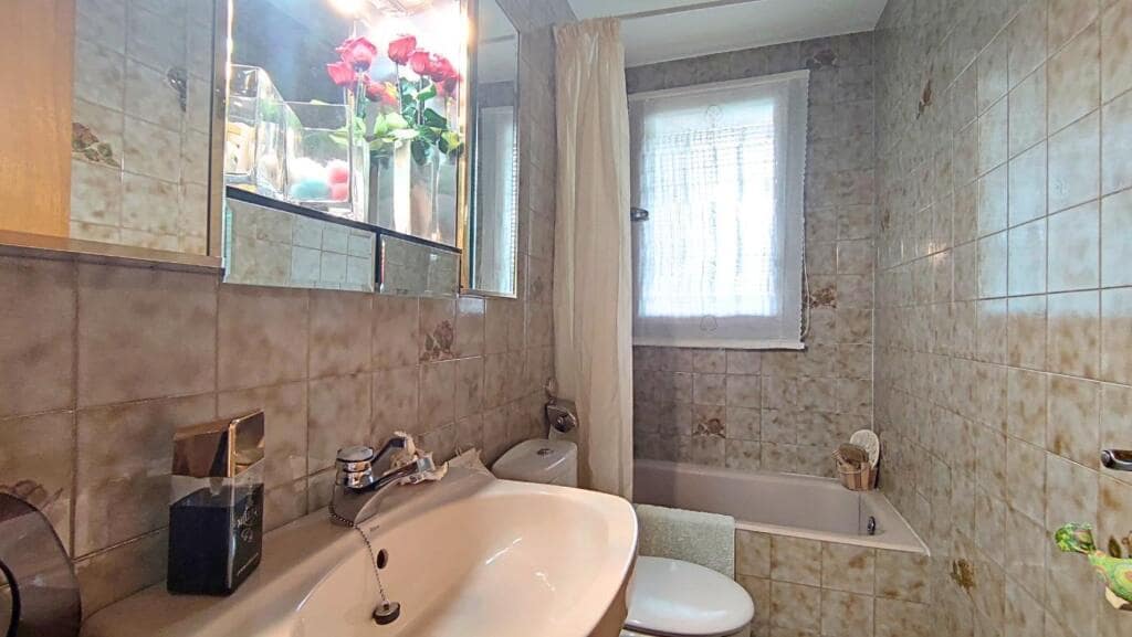 5 soveværelse Villa til salg i Llica d'Amunt med swimmingpool garage - € 650.000 (Ref: 9252009)