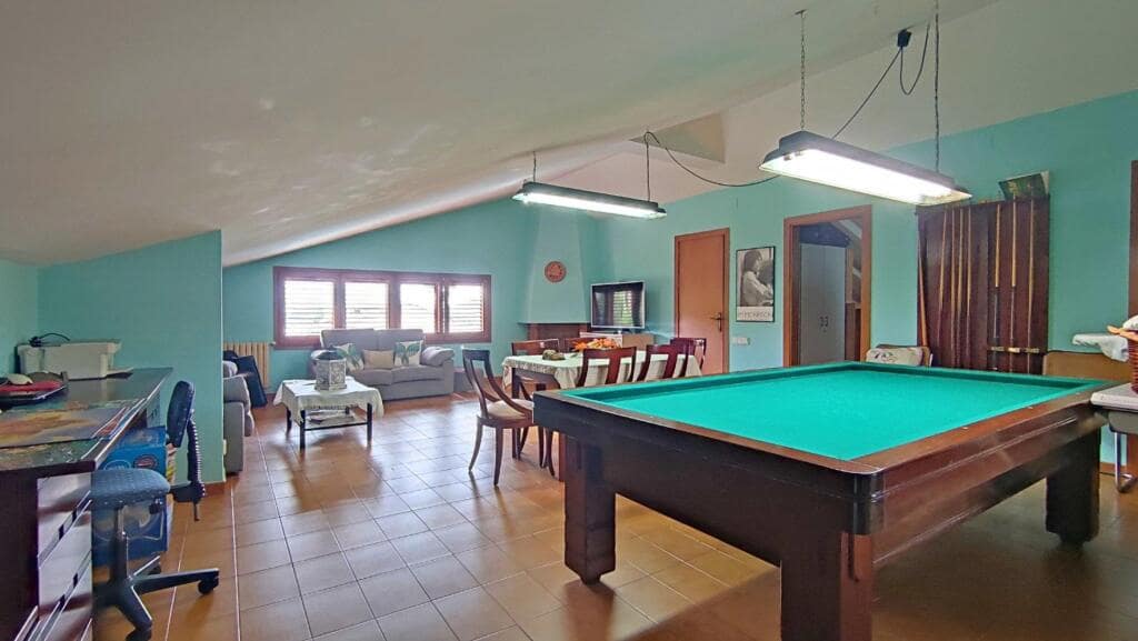 5 soveværelse Villa til salg i Llica d'Amunt med swimmingpool garage - € 650.000 (Ref: 9252009)