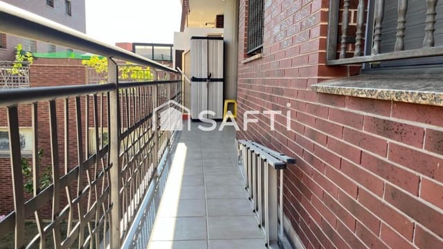 Apartamento de 3 habitaciones en El Molí - El Rieral, Lloret de Mar en venta - 315.000 € (Ref: 9252010)