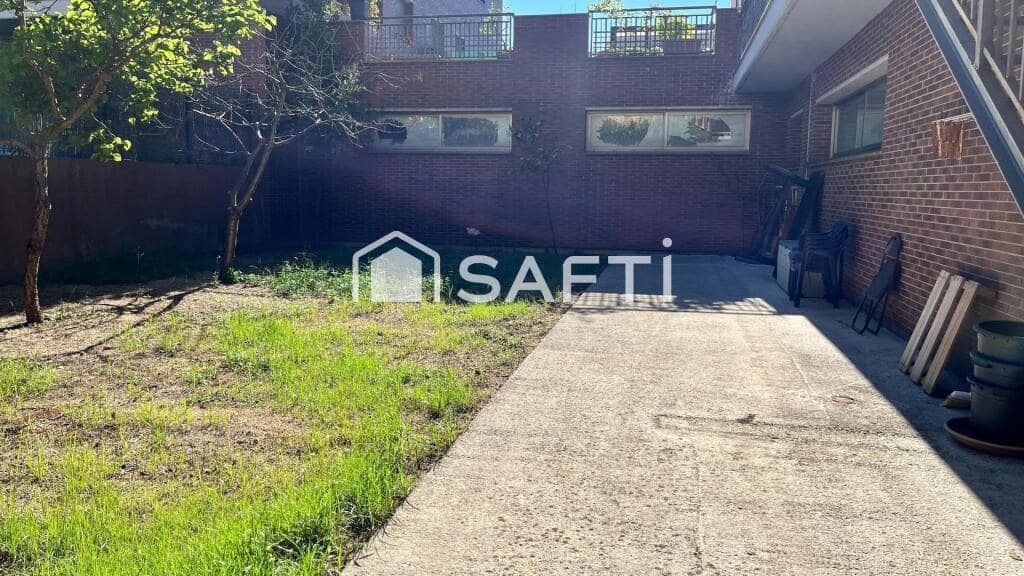 Apartamento de 3 habitaciones en Lloret de Mar en venta - 315.000 € (Ref: 9252010)