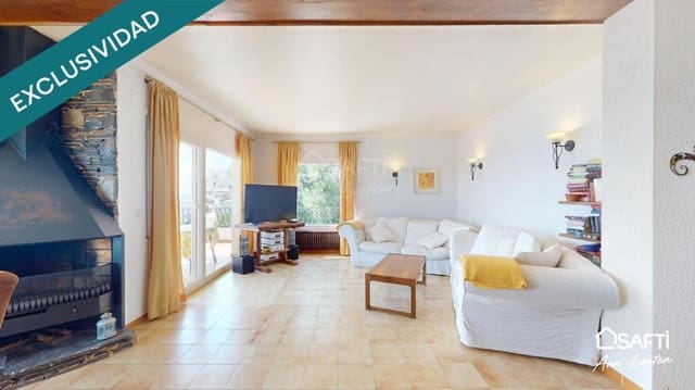 Chalet de 5 habitaciones en Roses en venta con garaje - 650.000 € (Ref: 9252014)