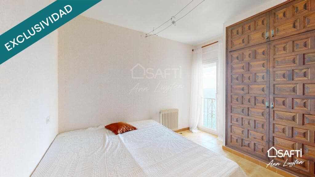 Chalet de 5 habitaciones en Roses en venta con garaje - 650.000 € (Ref: 9252014)