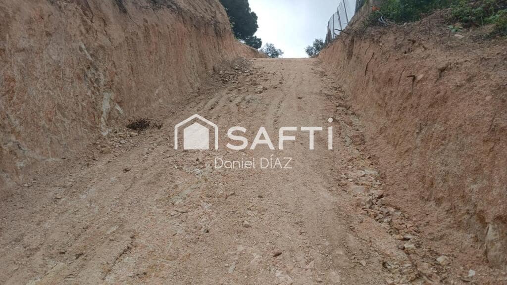 Byggegrund til salg i Lloret de Mar - € 95.000 (Ref: 9252016)