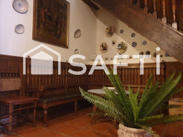 13 Zimmer Villa zu verkaufen in Nambroca mit Garage - 773.000 € (Ref: 9252019)