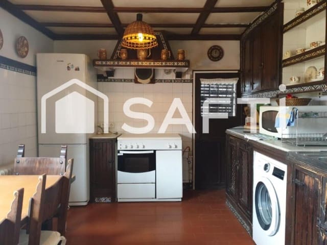 13 Zimmer Villa zu verkaufen in Nambroca mit Garage - 773.000 € (Ref: 9252019)