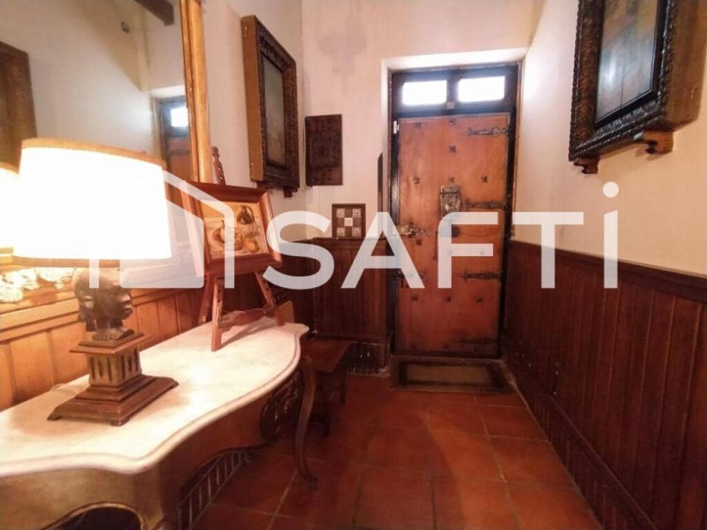 13 soveværelse Villa til salg i Nambroca med garage - € 773.000 (Ref: 9252019)