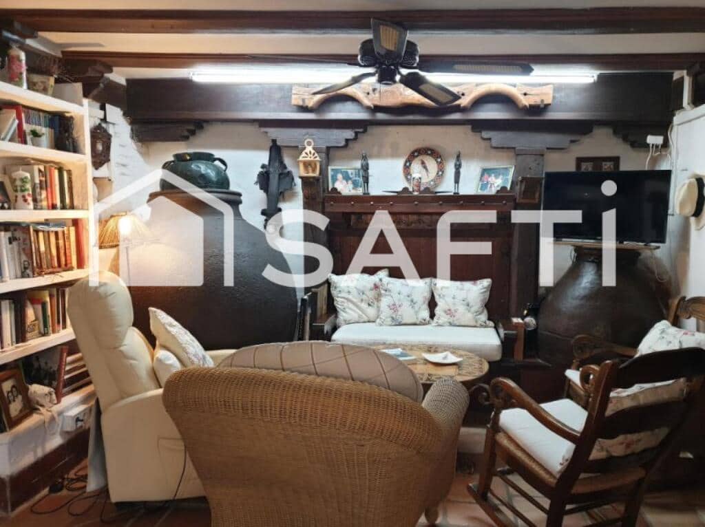 13 soveværelse Villa til salg i Nambroca med garage - € 773.000 (Ref: 9252019)