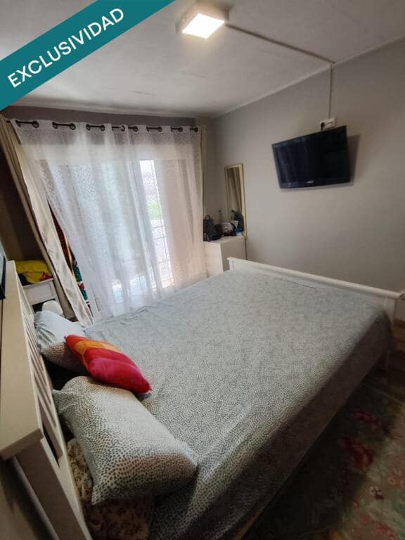 2 bedroom Apartment for sale in Calafell - € 150,000 (Ref: 9252025)