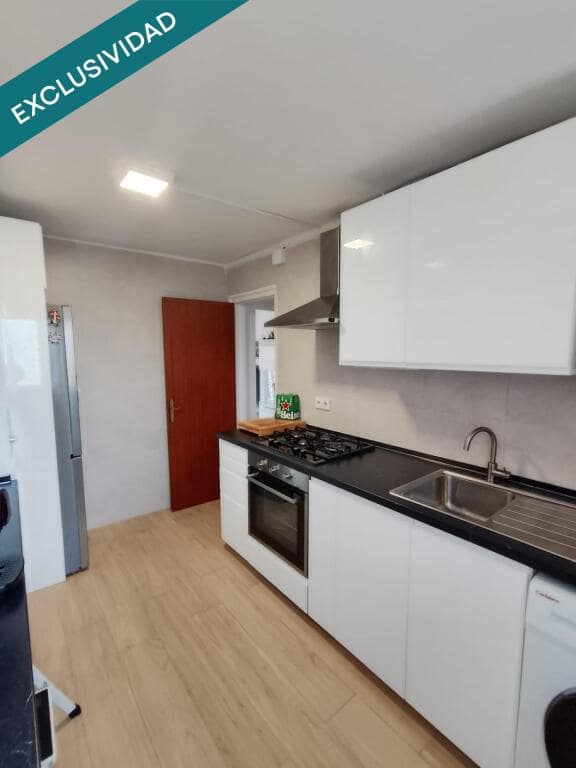 2 bedroom Apartment for sale in Calafell - € 150,000 (Ref: 9252025)