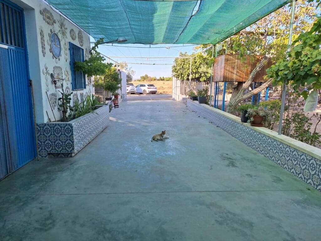 8 sypialnia Finka/Dom wiejski na sprzedaż w Villena z basenem garażem - 210 000 € (Ref: 9255040)