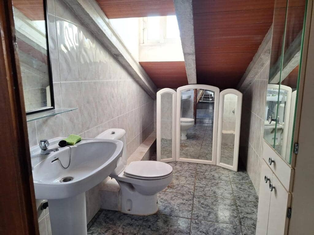 8 sypialnia Finka/Dom wiejski na sprzedaż w Villena z basenem garażem - 210 000 € (Ref: 9255040)