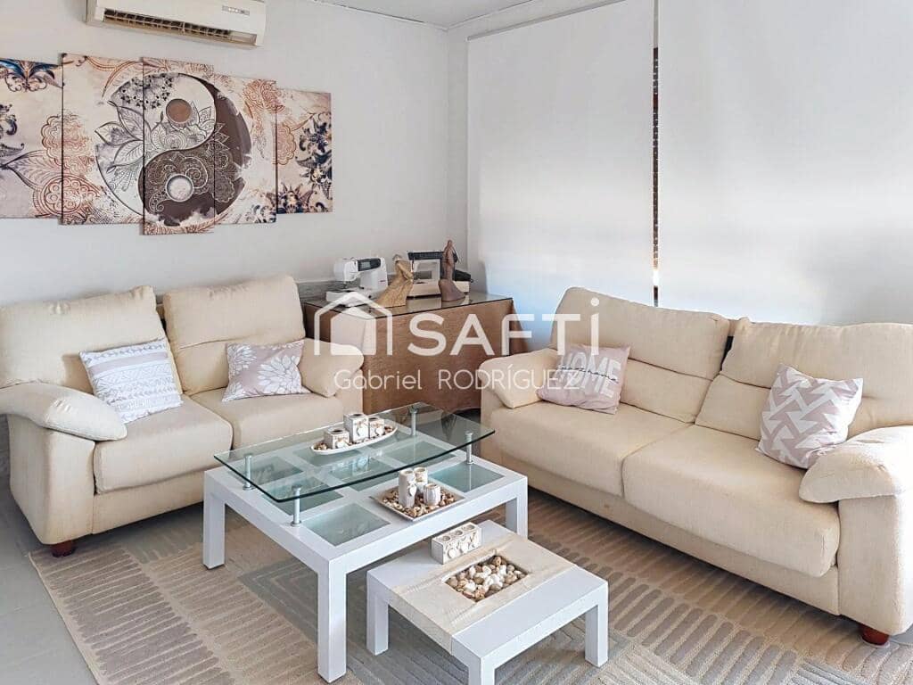 4 soveværelse Villa til salg i Badajoz by med swimmingpool - € 340.000 (Ref: 9255041)