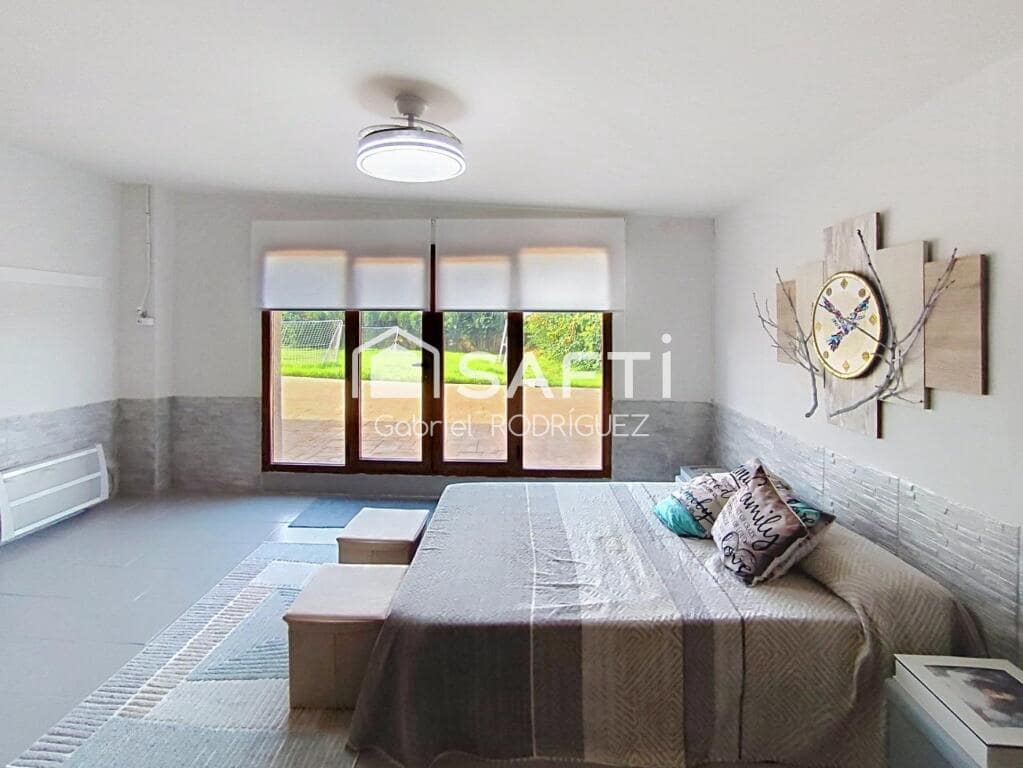 4 soveværelse Villa til salg i Badajoz by med swimmingpool - € 340.000 (Ref: 9255041)