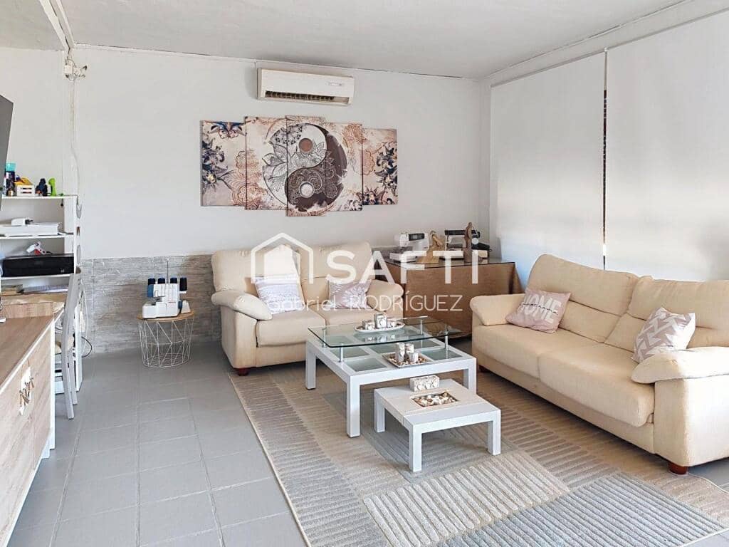 4 soveværelse Villa til salg i Badajoz by med swimmingpool - € 340.000 (Ref: 9255041)