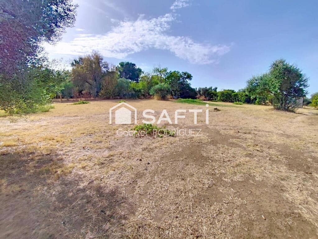 4 soveværelse Villa til salg i Badajoz by med swimmingpool - € 340.000 (Ref: 9255041)