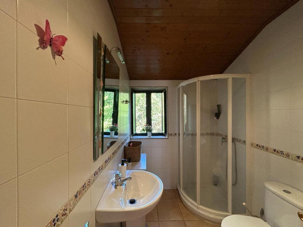 4 slaapkamer Finca/Landhuis te koop in Mondariz met garage - € 385.000 (Ref: 9255046)