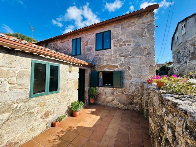 4 bedroom Finca/Country House for sale in Mondariz with garage - € 385,000 (Ref: 9255046)