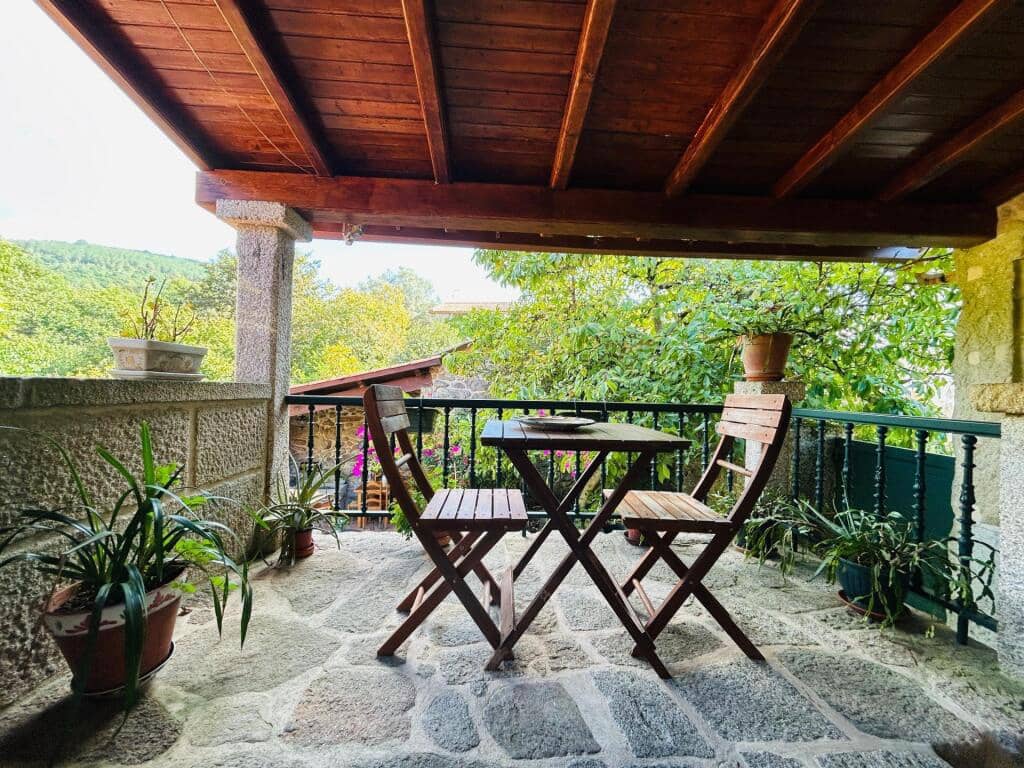 4 slaapkamer Finca/Landhuis te koop in Mondariz met garage - € 385.000 (Ref: 9255046)